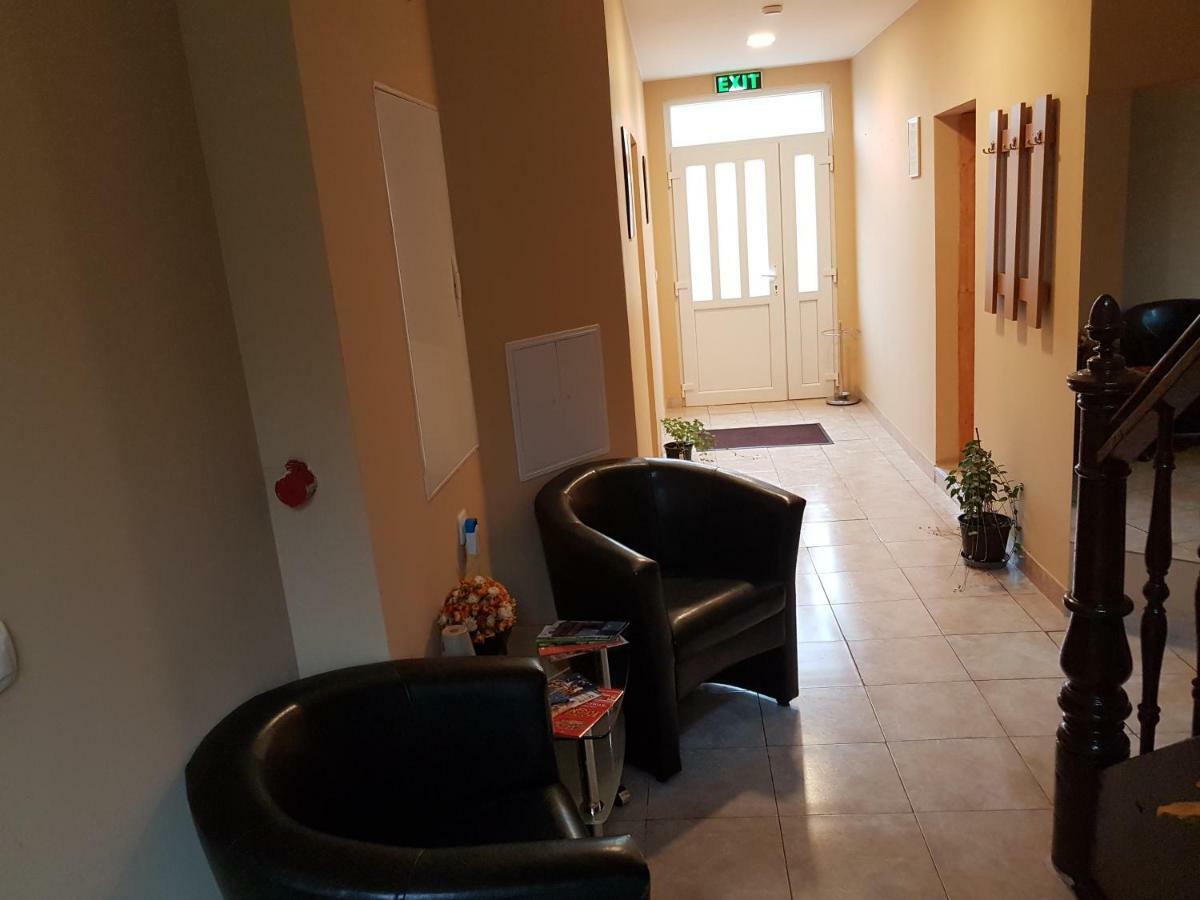 Pension STELLA Lutherstadt Eisleben Bagian luar foto